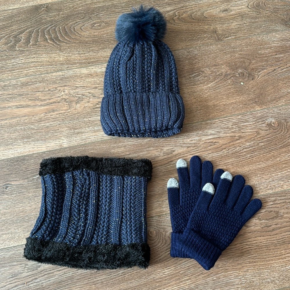 Winter Wear Beanie Hat Scarf Glove Set Navy Blue Black Faux Fur Trim NWT